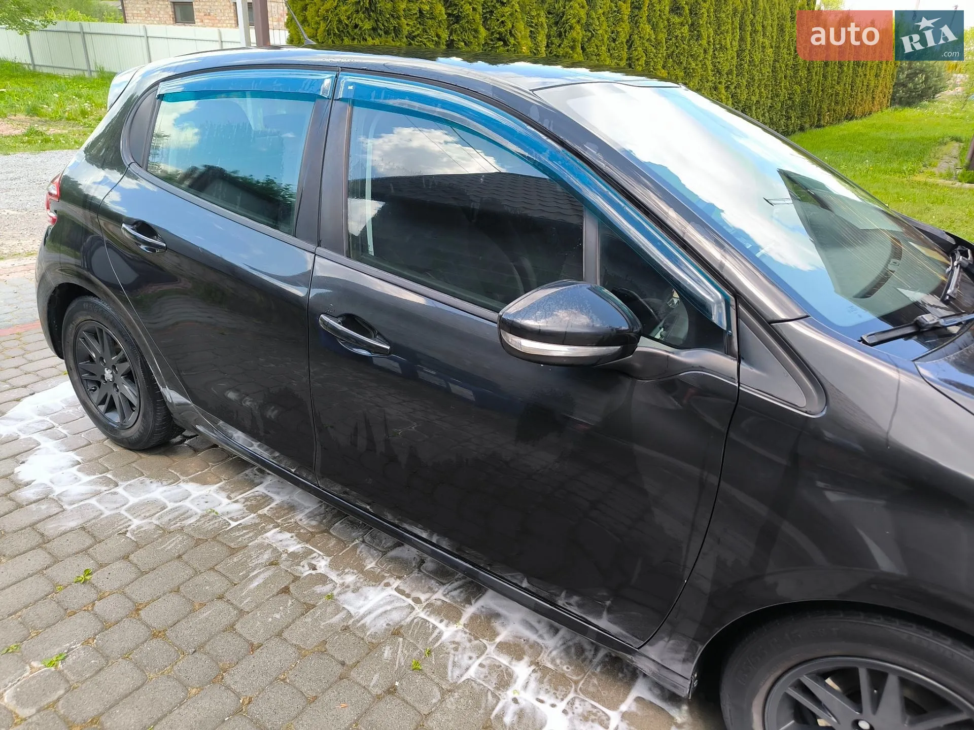 2012 Peugeot 208 - мініатюра 2