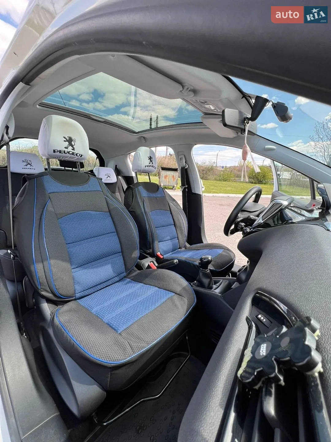 2013 Peugeot 208 - мініатюра 31