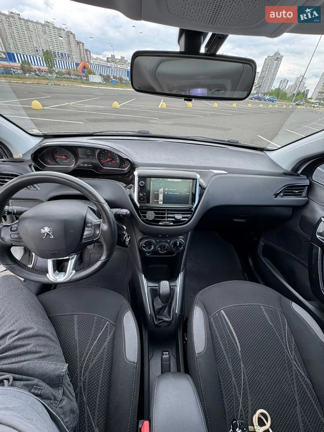 2013 Peugeot 208 - мініатюра 16