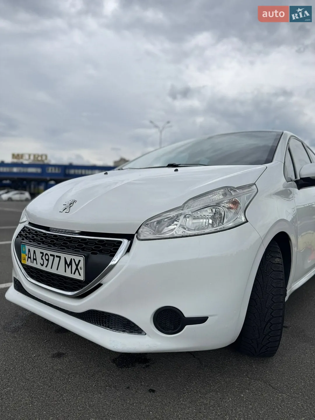 2013 Peugeot 208 - мініатюра 2