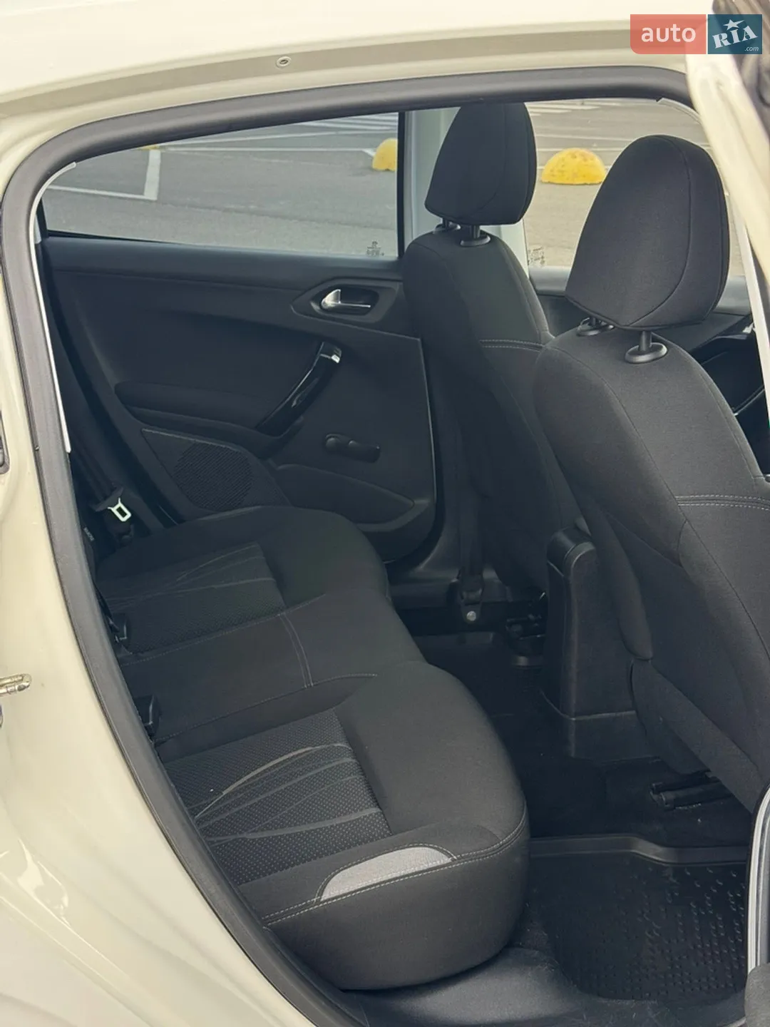 2013 Peugeot 208 - мініатюра 26