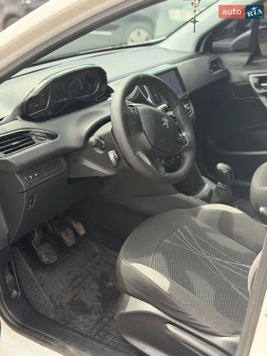 2012 Peugeot 208 - мініатюра 9