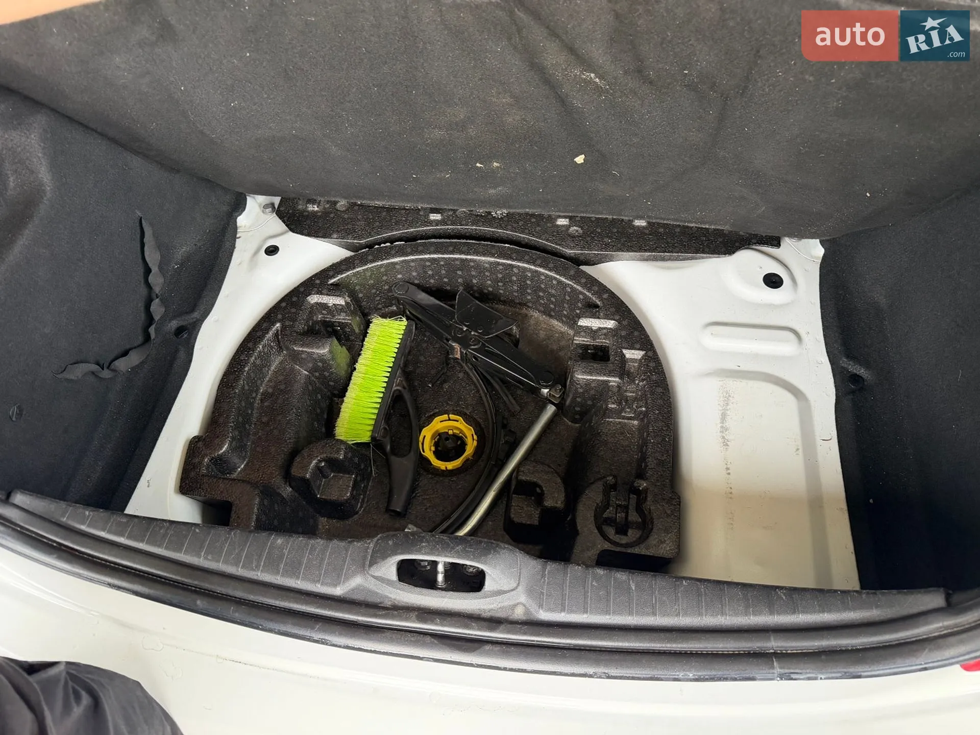 2012 Peugeot 208 - мініатюра 23