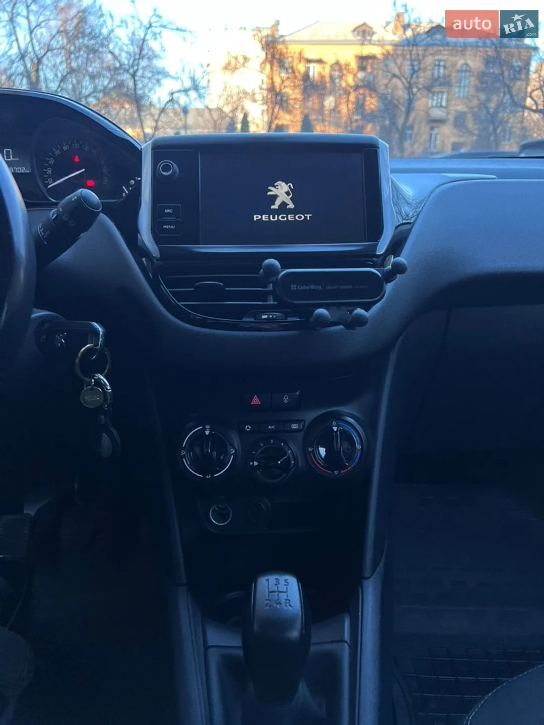 2016 Peugeot 208 - мініатюра 11
