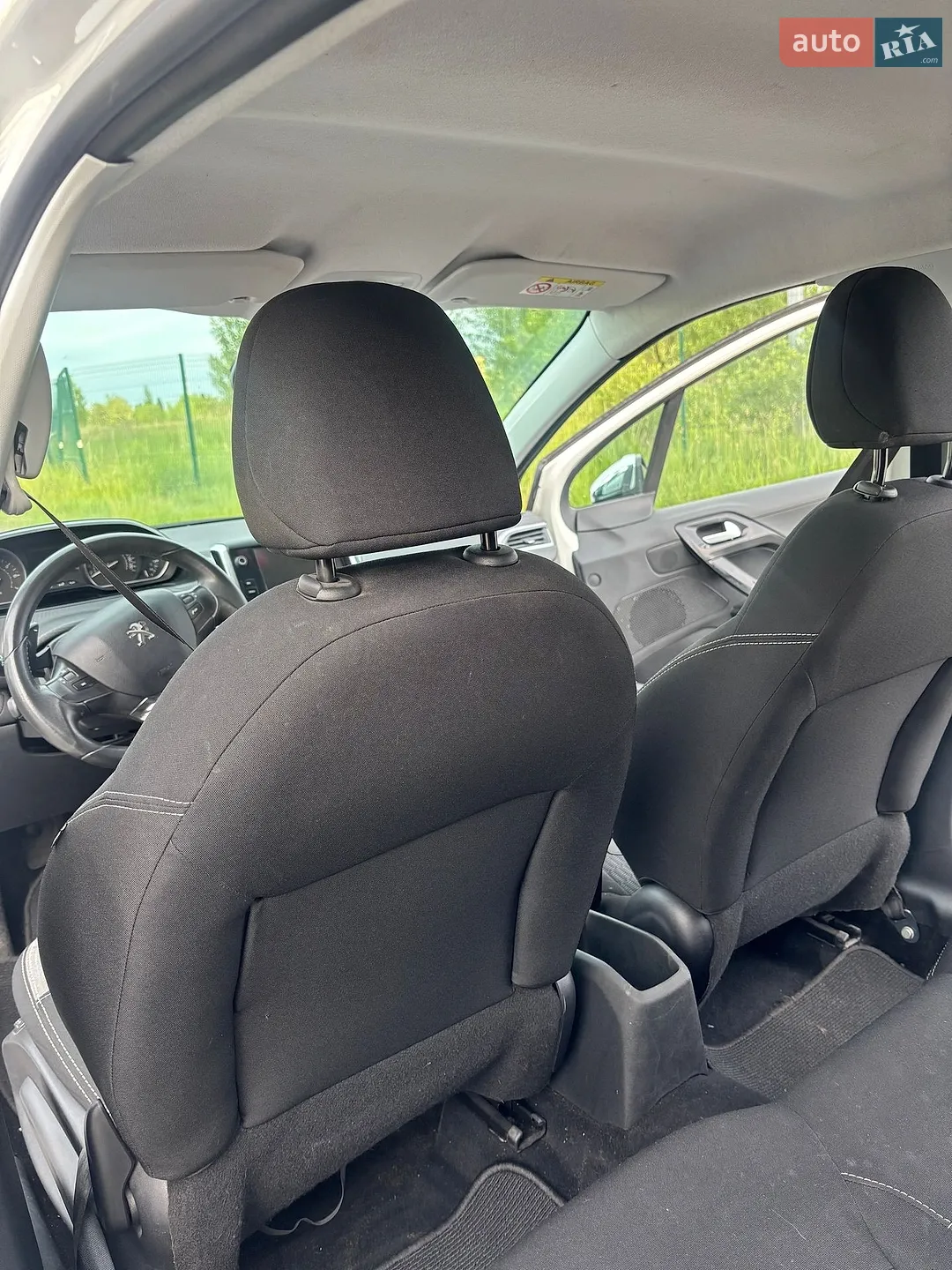2016 Peugeot 208 - мініатюра 8