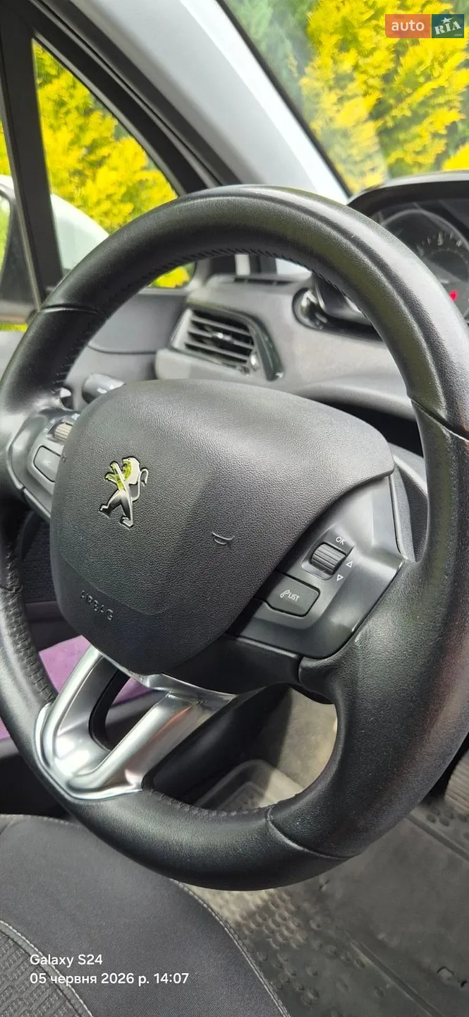 2019 Peugeot 208 - мініатюра 10
