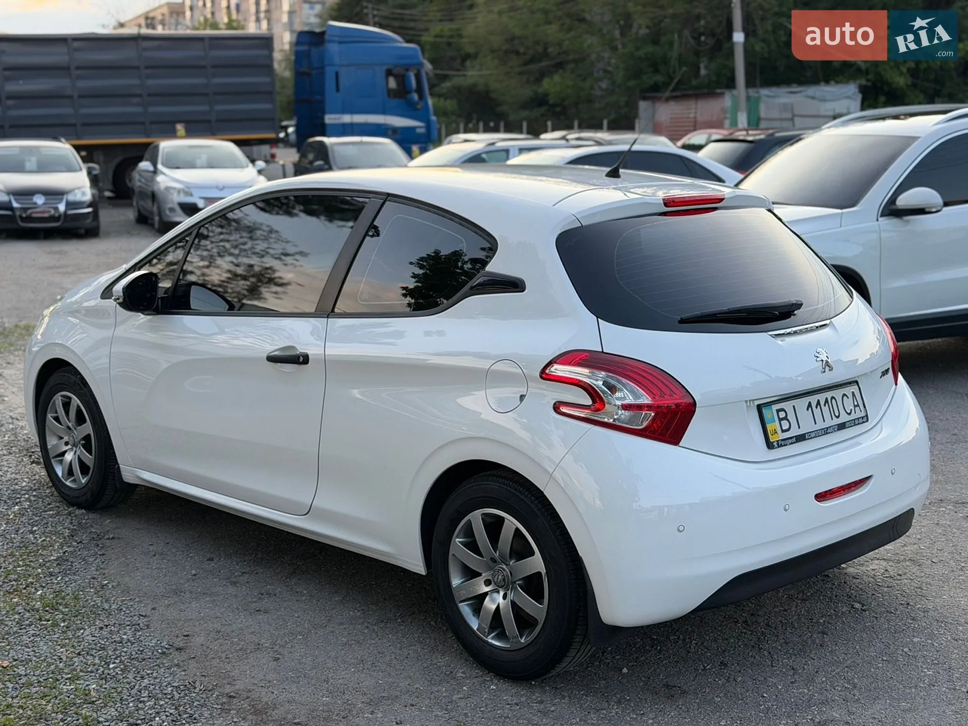 2013 Peugeot 208 - мініатюра 4