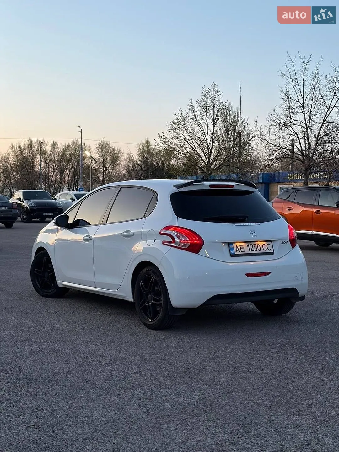 2013 Peugeot 208 - мініатюра 4
