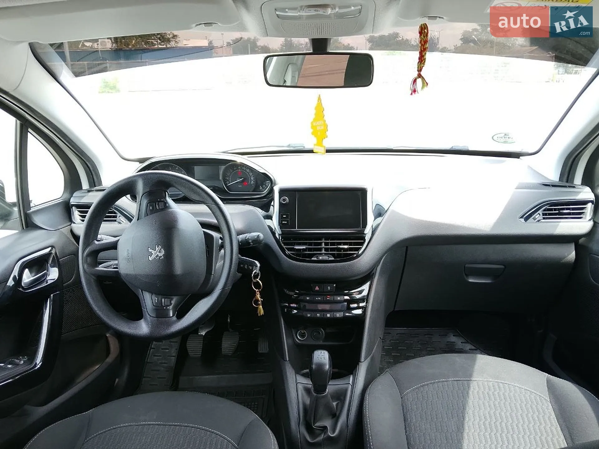 2018 Peugeot 208 - мініатюра 8