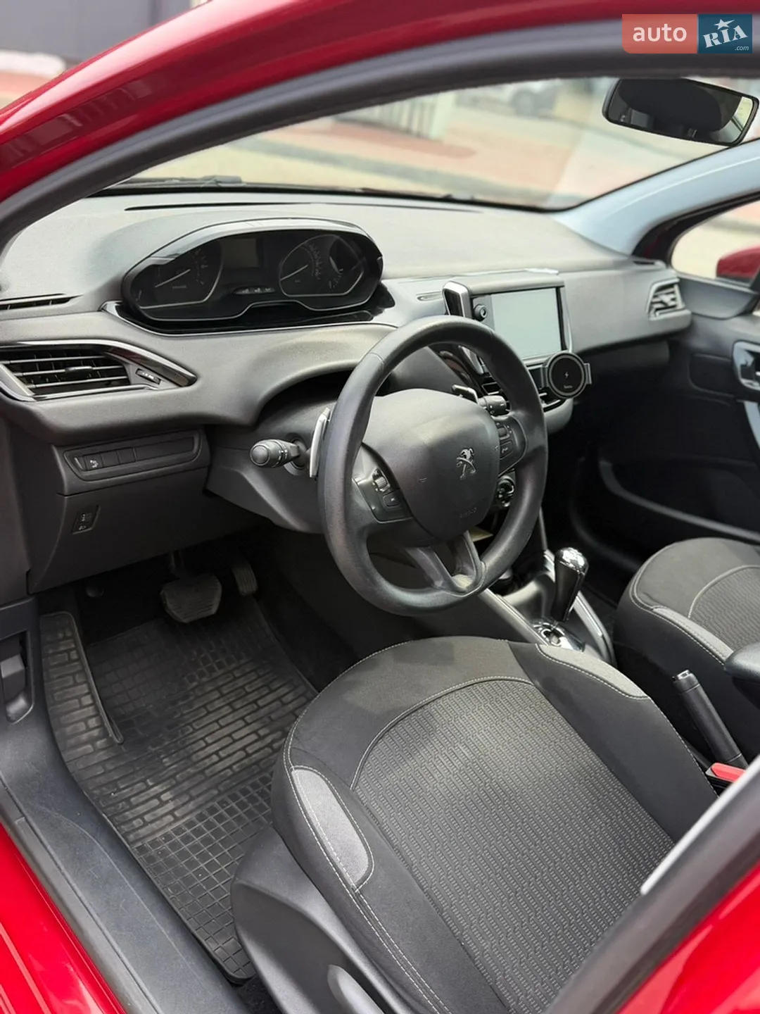 2016 Peugeot 208 - мініатюра 15