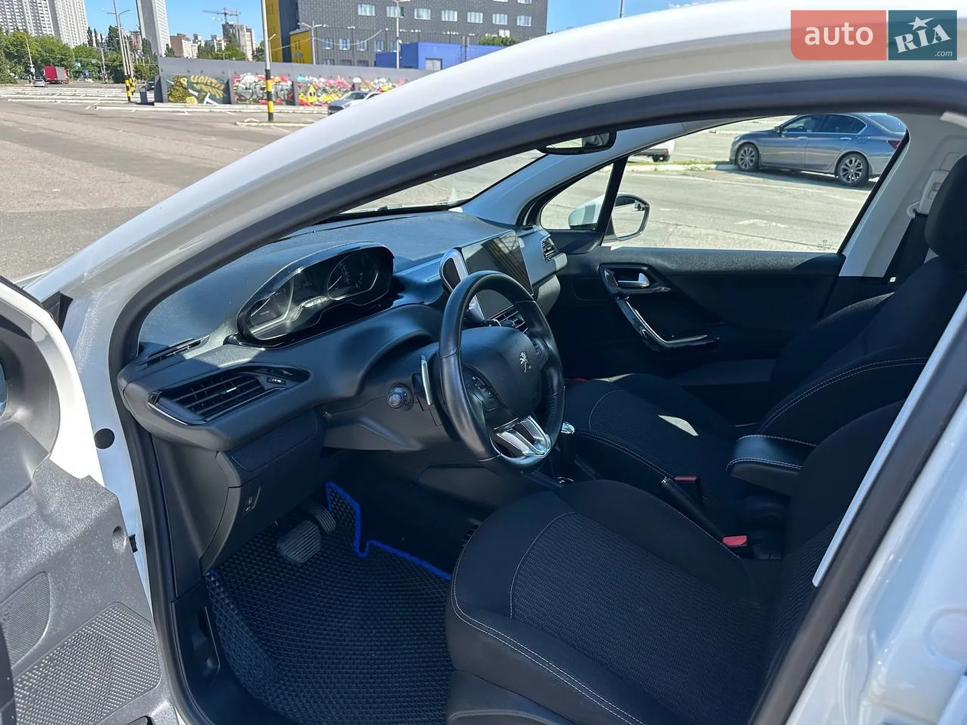 2017 Peugeot 208 - мініатюра 8