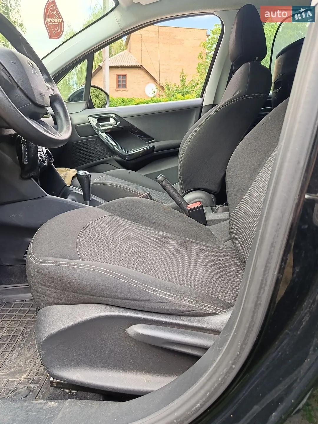 2017 Peugeot 208 - мініатюра 22