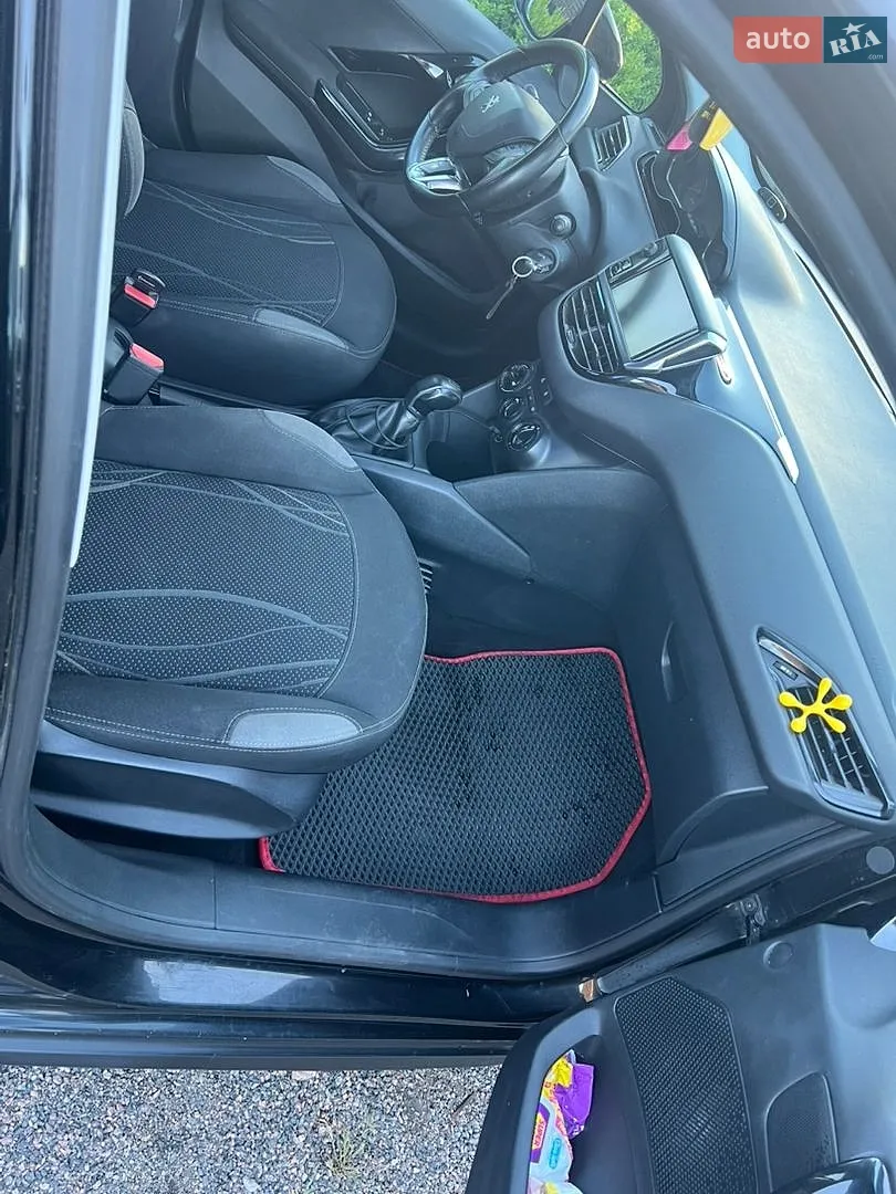 2013 Peugeot 208 - мініатюра 10