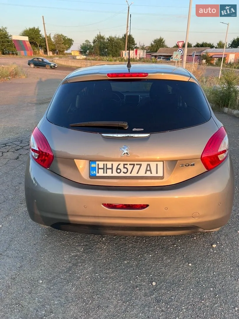 2013 Peugeot 208 - мініатюра 6