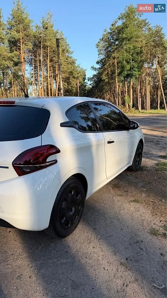 2016 Peugeot 208 - мініатюра 3
