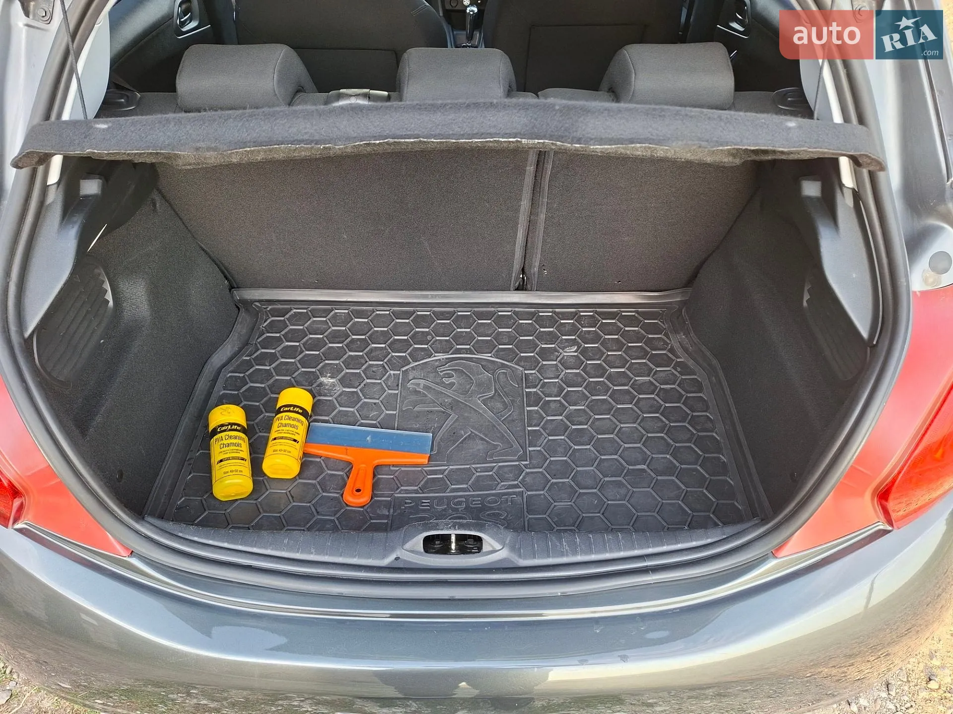 2012 Peugeot 208 - мініатюра 9