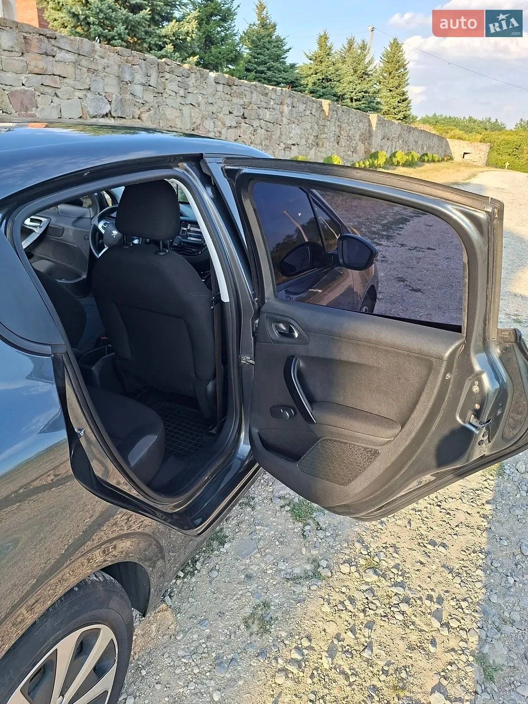 2012 Peugeot 208 - мініатюра 25