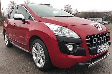 Универсал Peugeot 3008 2011 в Ровно