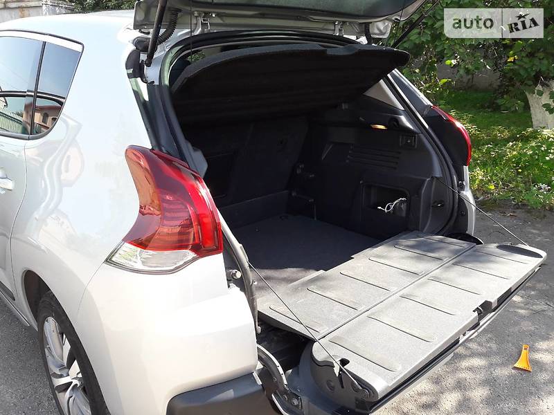 Позашляховик / Кросовер Peugeot 3008 2014 в Луцьку фото 16 Позашляховик / Кросовер Peugeot 3008 2014 в Луцьку