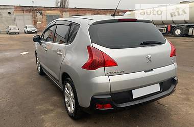 Универсал Peugeot 3008 2011 в Николаеве