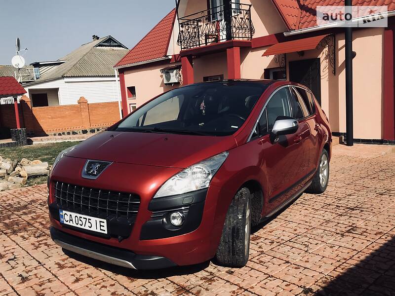 Хетчбек Peugeot 3008 2010 в Благовіщенську