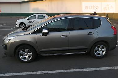 Позашляховик / Кросовер Peugeot 3008 2013 в 