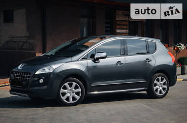 Позашляховик / Кросовер Peugeot 3008 2011 в 