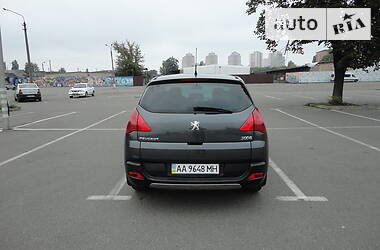 Минивэн Peugeot 3008 2011 в Киеве