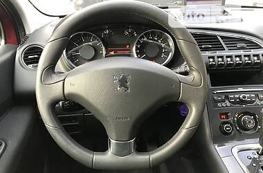 Внедорожник / Кроссовер Peugeot 3008 2012 в Знаменке