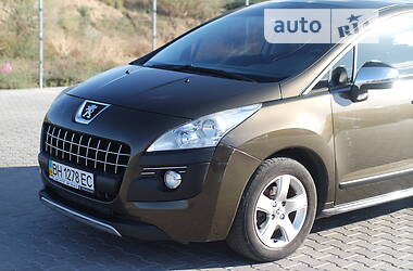 Позашляховик / Кросовер Peugeot 3008 2012 в Одесі