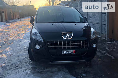 Позашляховик / Кросовер Peugeot 3008 2010 в Сумах