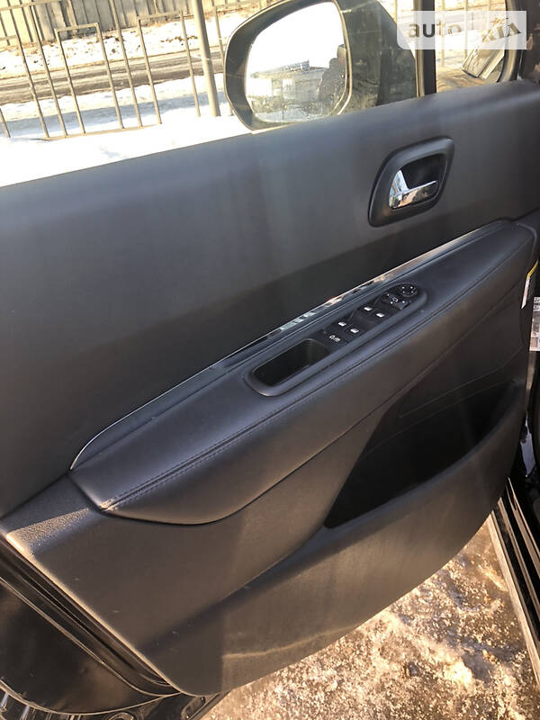 Внедорожник / Кроссовер Peugeot 3008 2010 в Сумах