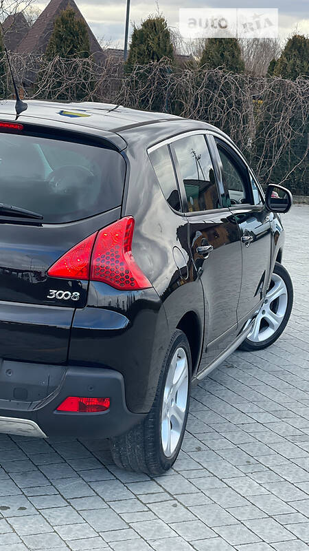 Внедорожник / Кроссовер Peugeot 3008 2010 в Стрые
