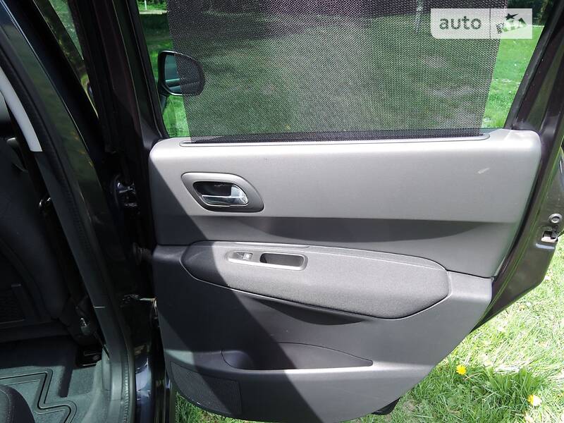 Універсал Peugeot 3008 2014 в Львові