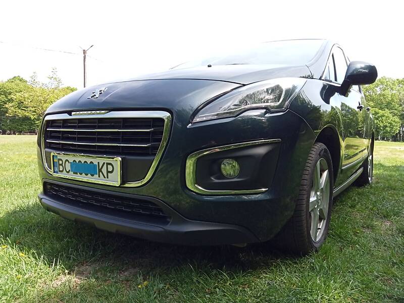 Універсал Peugeot 3008 2014 в Львові