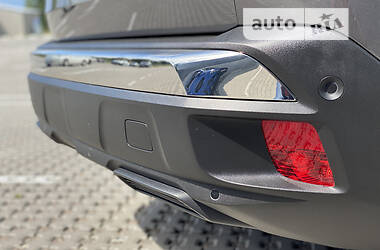 Позашляховик / Кросовер Peugeot 3008 2022 в 