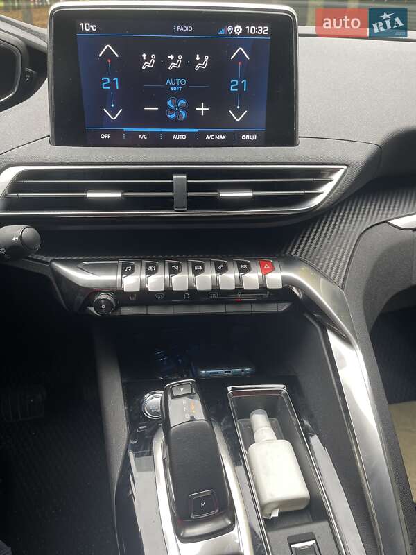 Позашляховик / Кросовер Peugeot 3008 2021 в Харкові