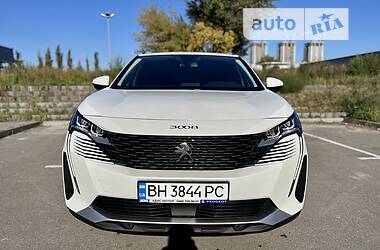 Универсал Peugeot 3008 2021 в 