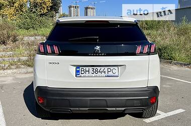 Универсал Peugeot 3008 2021 в 