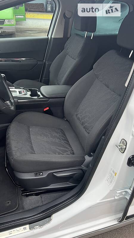 Універсал Peugeot 3008 2013 в Луцьку
