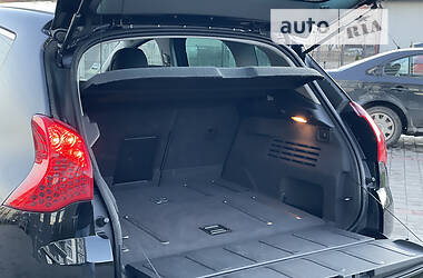 Внедорожник / Кроссовер Peugeot 3008 2013 в 