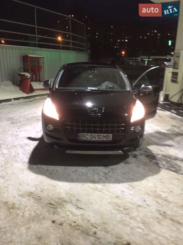 Позашляховик / Кросовер Peugeot 3008 2010 в Львові