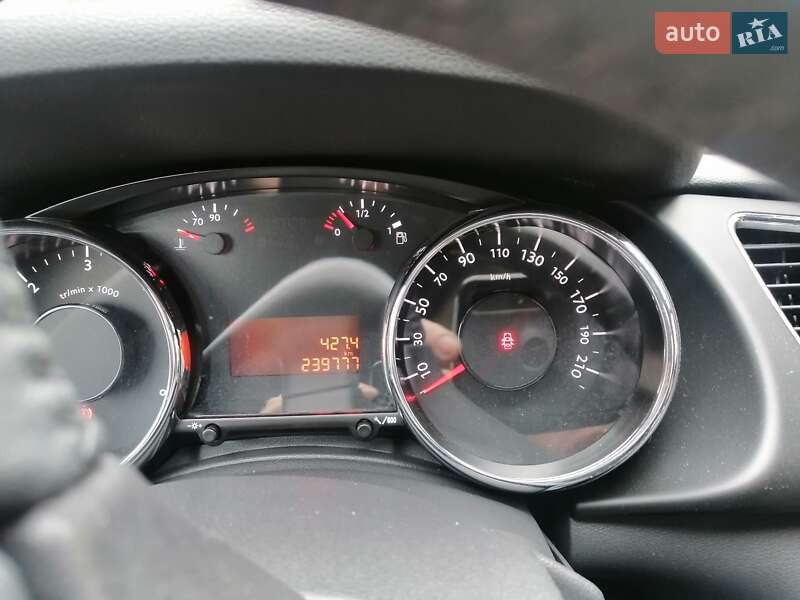 Мінівен Peugeot 3008 2012 в Житомирі