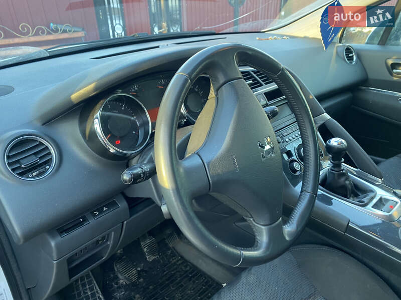 Позашляховик / Кросовер Peugeot 3008 2010 в Кам'янець-Подільському