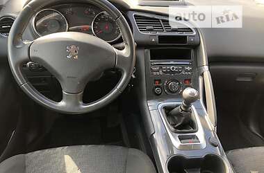 Мінівен Peugeot 3008 2012 в 