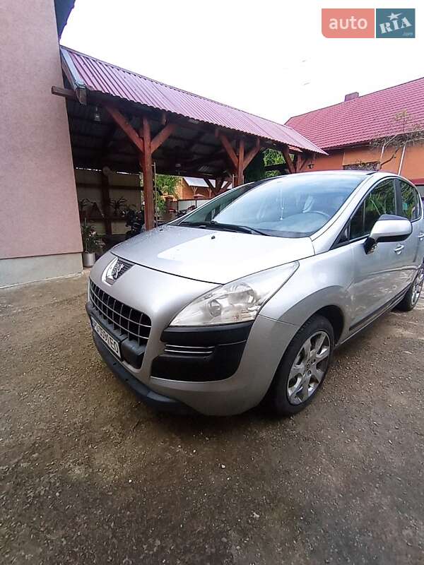 Внедорожник / Кроссовер Peugeot 3008 2009 в Тячеве