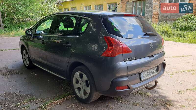 Внедорожник / Кроссовер Peugeot 3008 2011 в Коростене