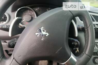 Внедорожник / Кроссовер Peugeot 3008 2010 в Львове