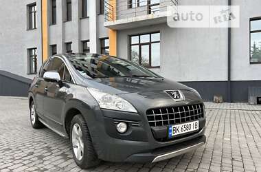 Внедорожник / Кроссовер Peugeot 3008 2009 в Млинове