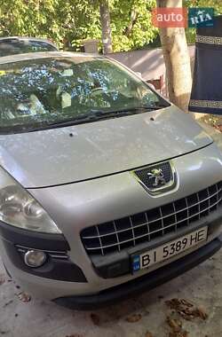 Внедорожник / Кроссовер Peugeot 3008 2010 в Берегово